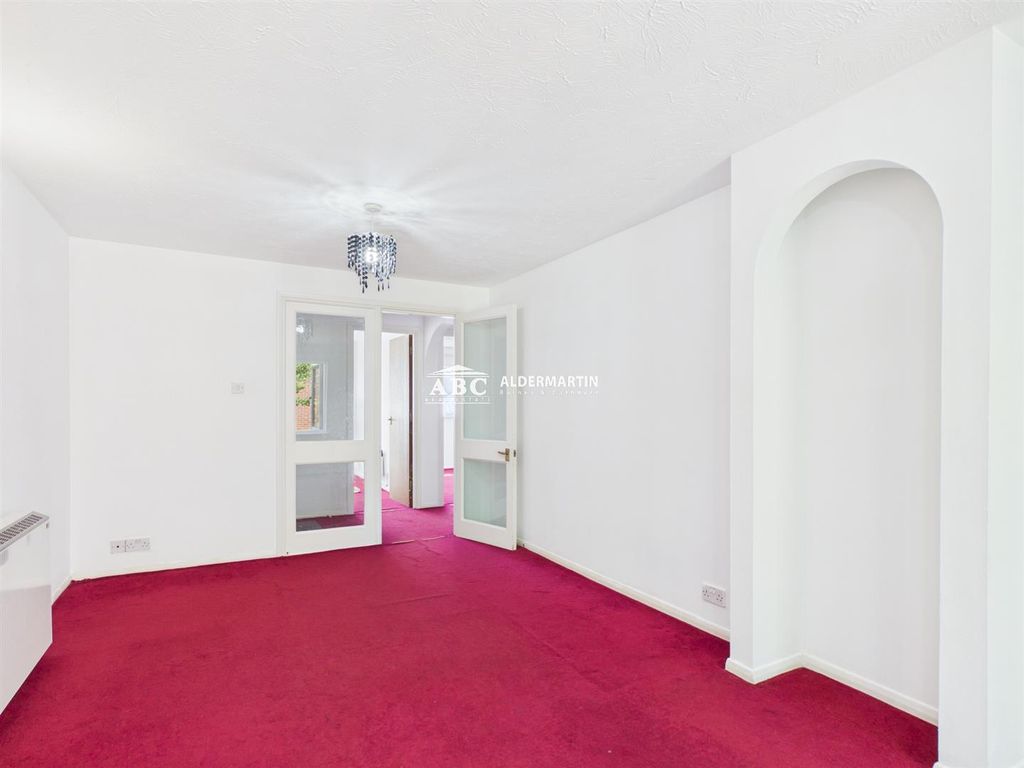 Property photo 2 of 12 Cam03827G0-Pr0173-Still006.Jpg
