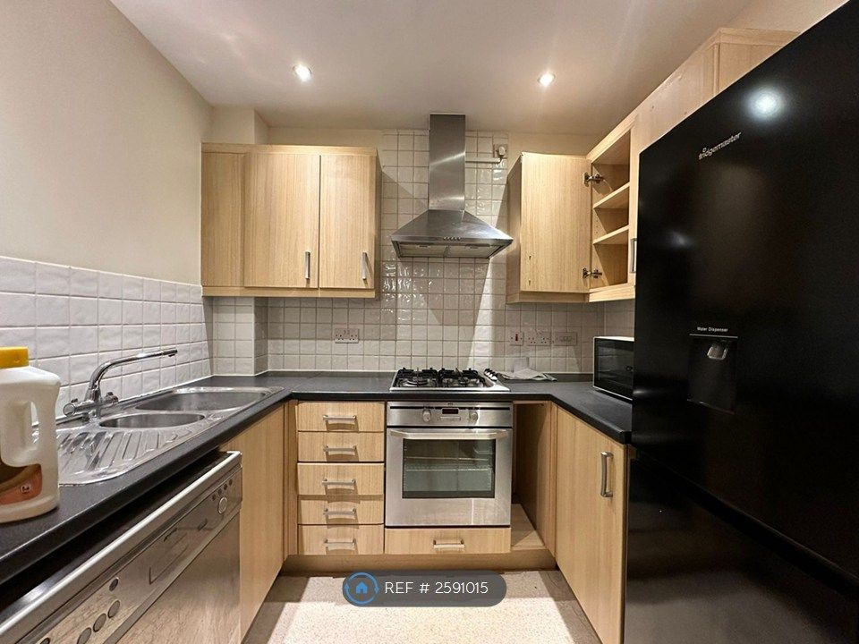 Property photo 2 of 13 Kitchen