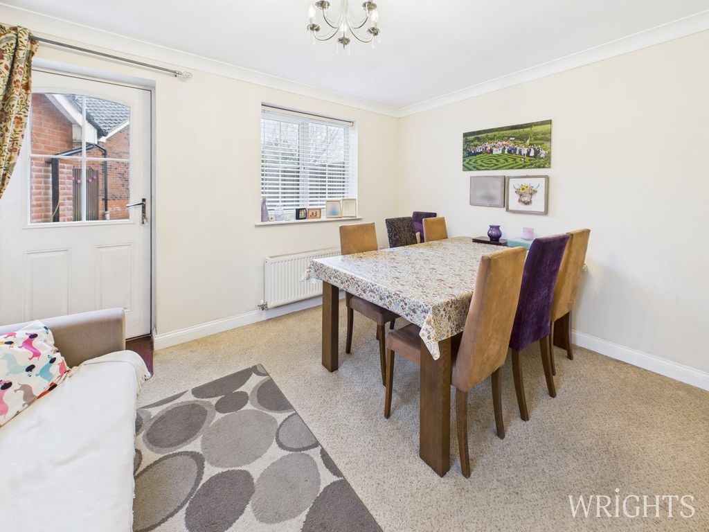 Property photo 3 of 24 Dining Room