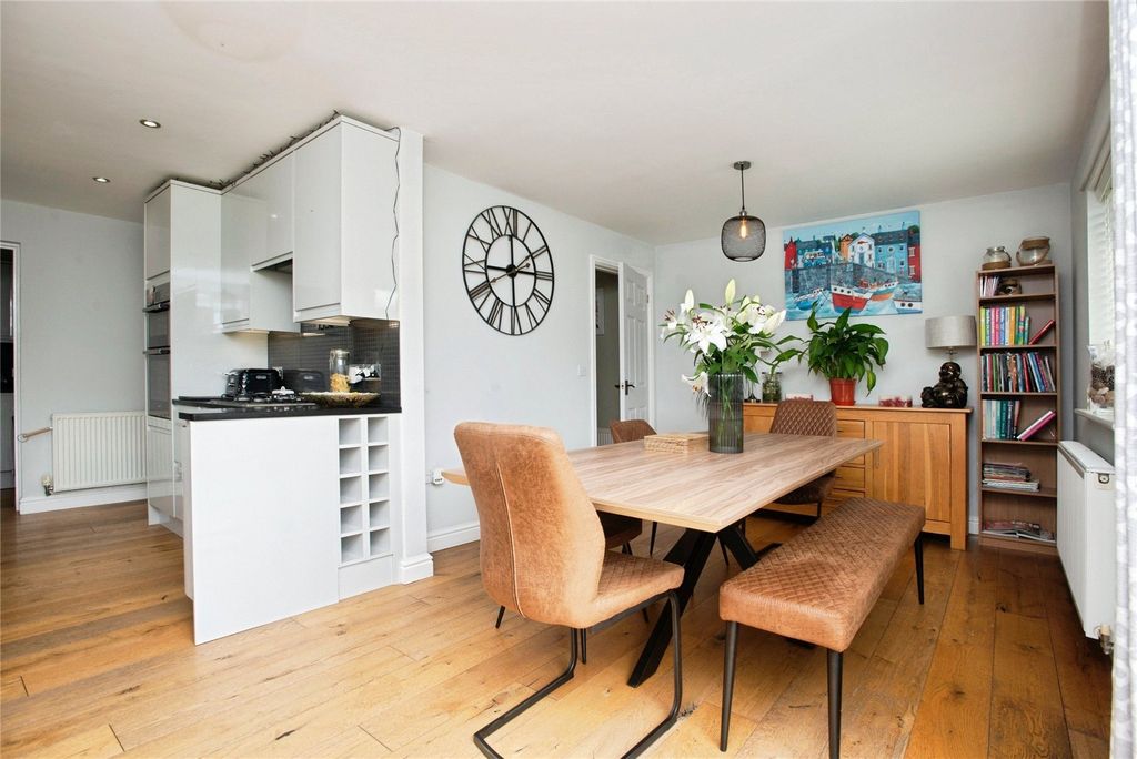 Additional image 10 of 4 bed detached house for saleKestell Parc, Bodmin, Cornwall PL31