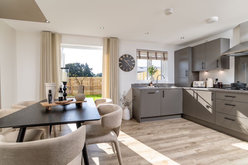 Property photo 3 of 10 Dev003046 Almond Valley Dalmore_Bdmr_Kitchen_201026_005