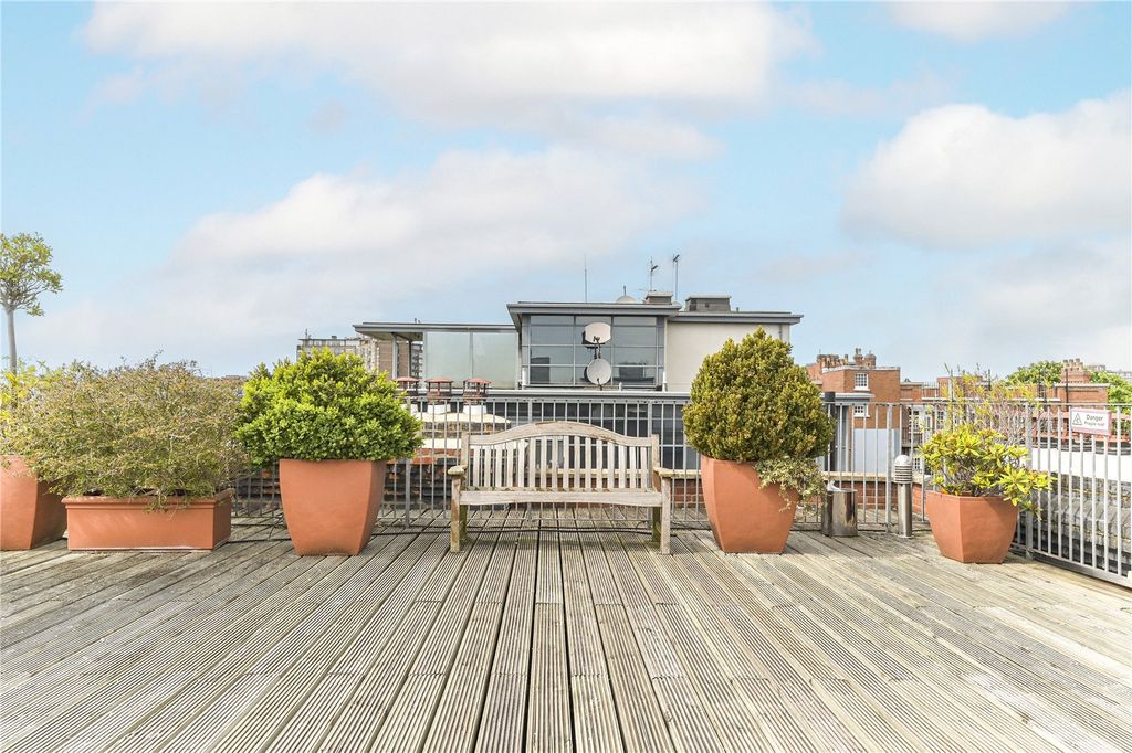 Property photo 2 of 10 Picture No. 01
