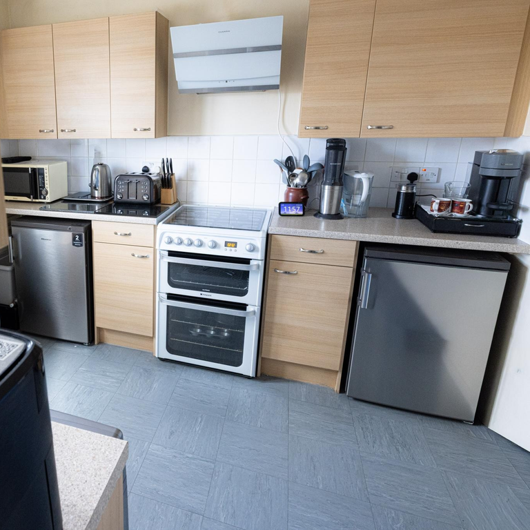 Property photo 3 of 5 X1Bymcqq