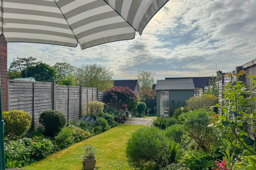 Property photo 2 of 18