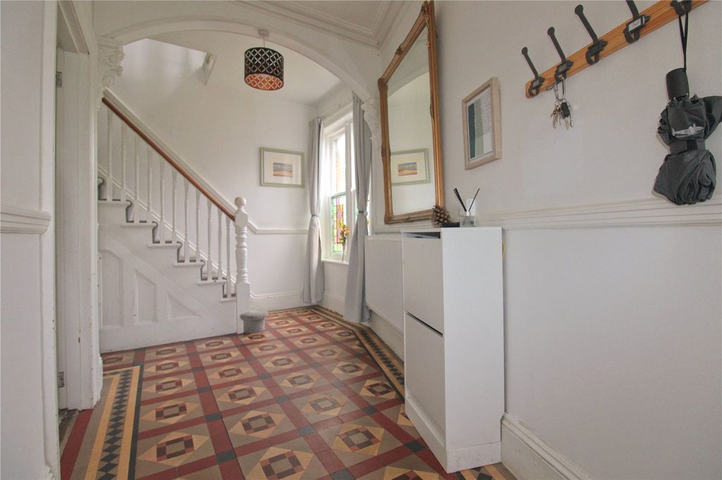 Property photo 3 of 26 Picture No. 14