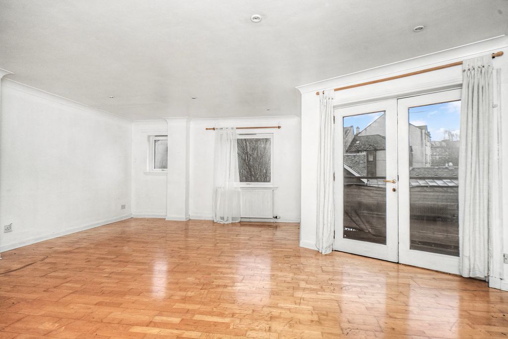 Property photo 2 of 12 Property Image 2