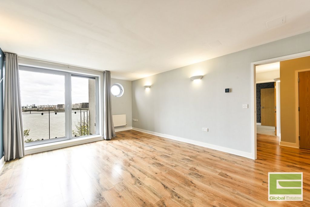 Property photo 1 of 17 Photo 16