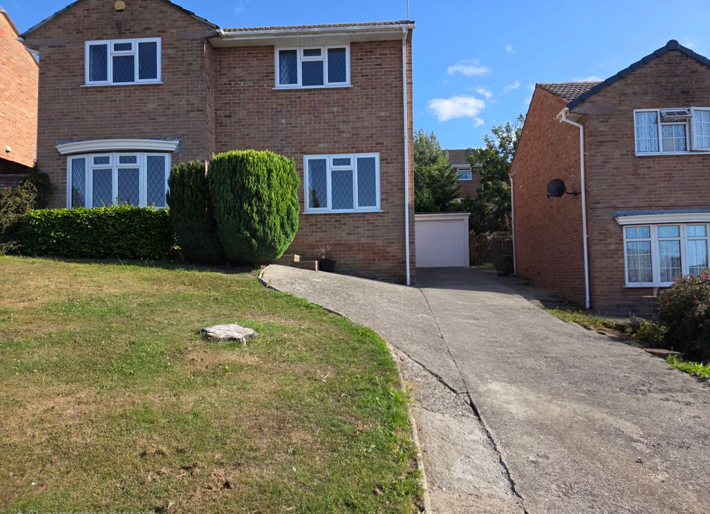 Property photo 1 of 13