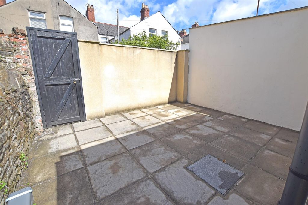 Additional image 8 of 2 bed flat for saleAustralia Road, Heath/Gabalfa, Cardiff CF14