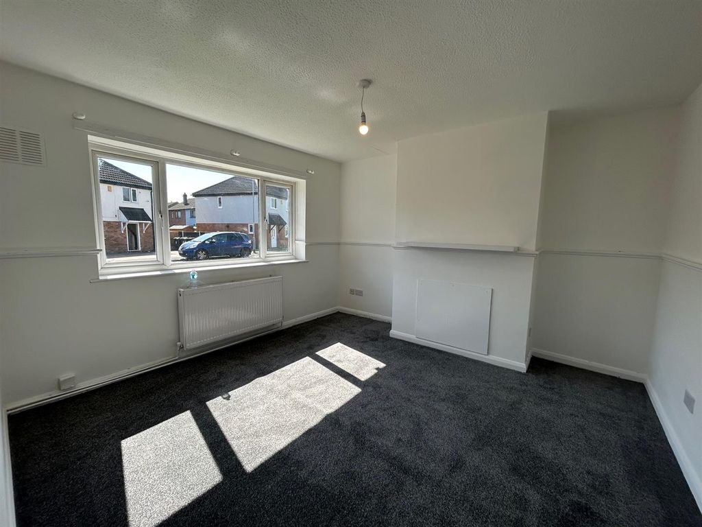 Property photo 2 of 10 6.Jpg