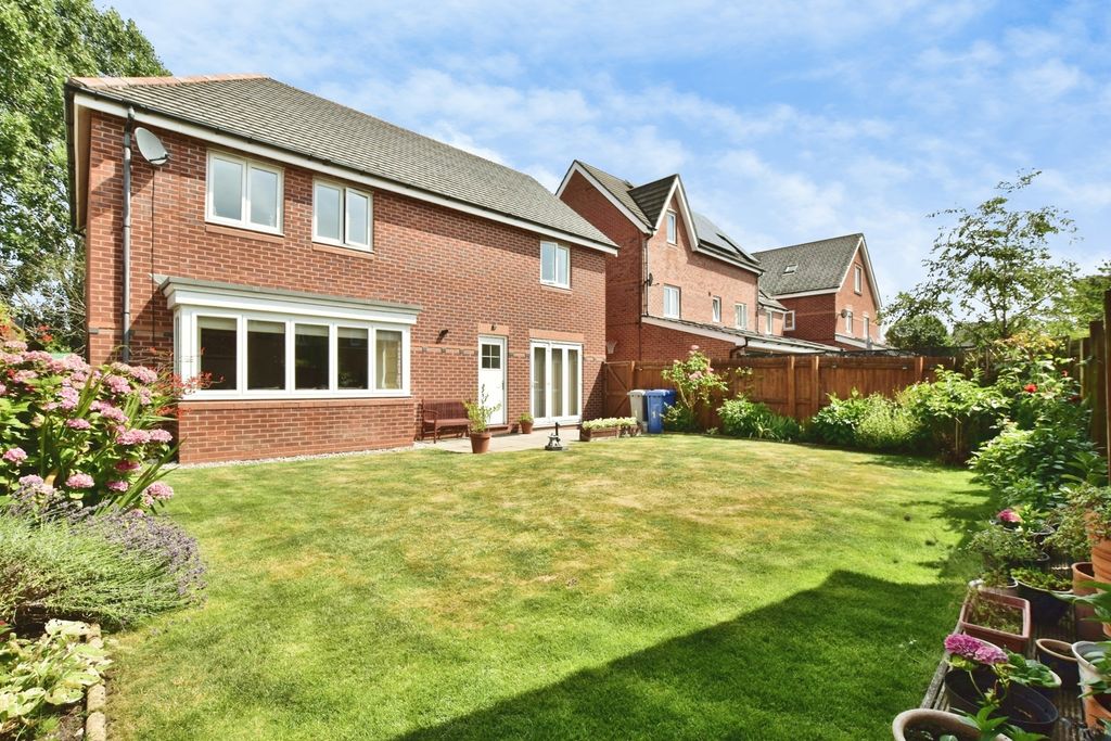 Property photo 1 of 28 Pbox-Img.Jpg
