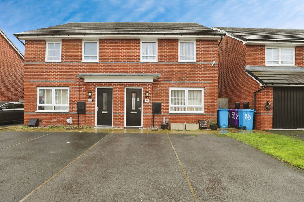 Property photo 1 of 15 Front