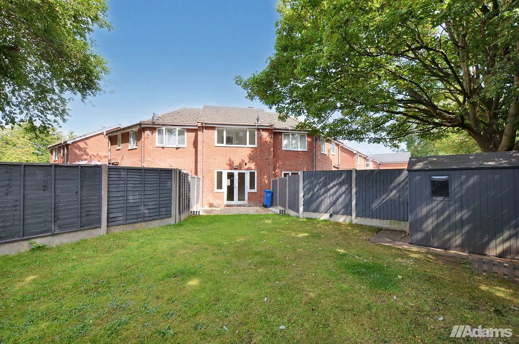 Property photo 2 of 22