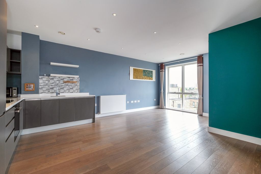 Property photo 2 of 45 2