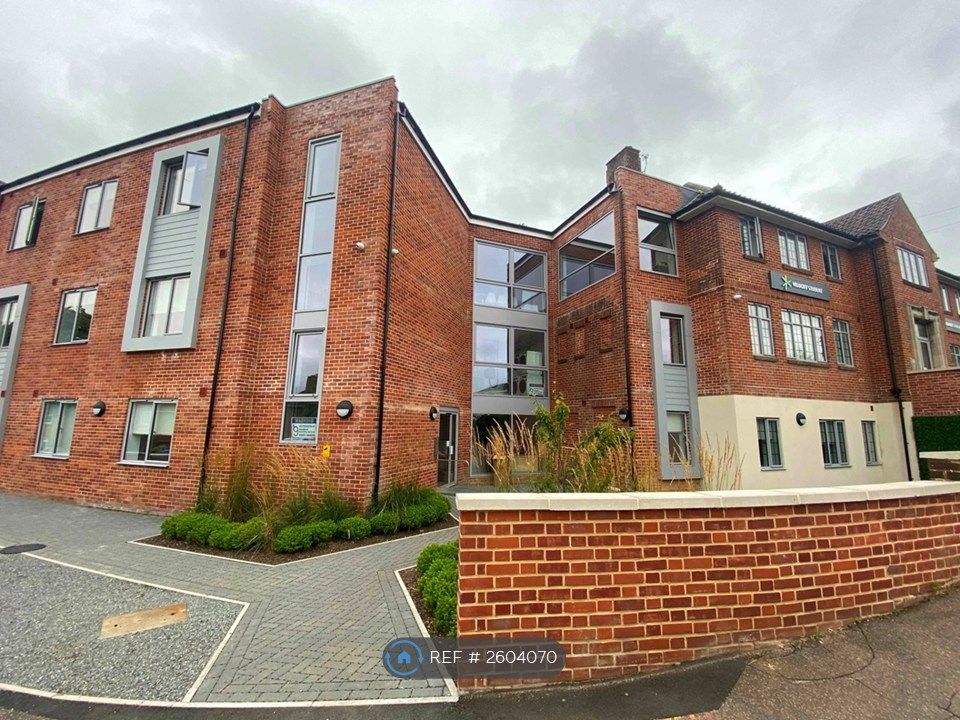 Property photo 2 of 10