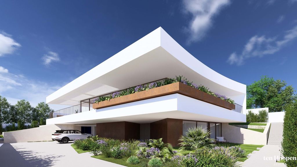 Property photo 1 of 10