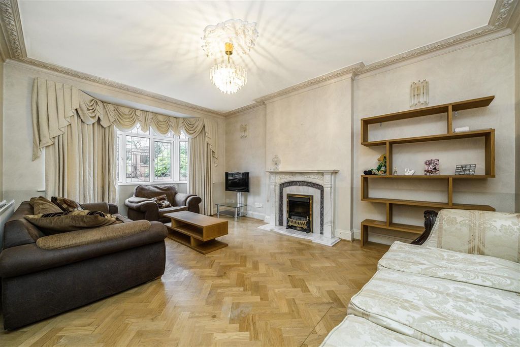 Property photo 2 of 30 Davidson Frost-Wellings, Dfw, Elms Road, Harrow We
