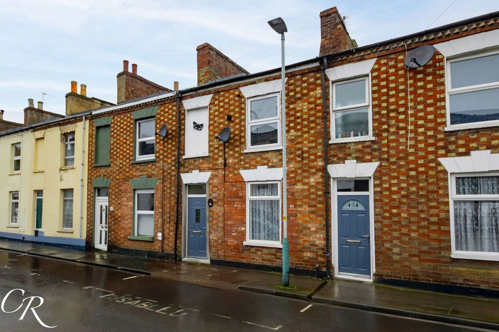 Property photo 1 of 14