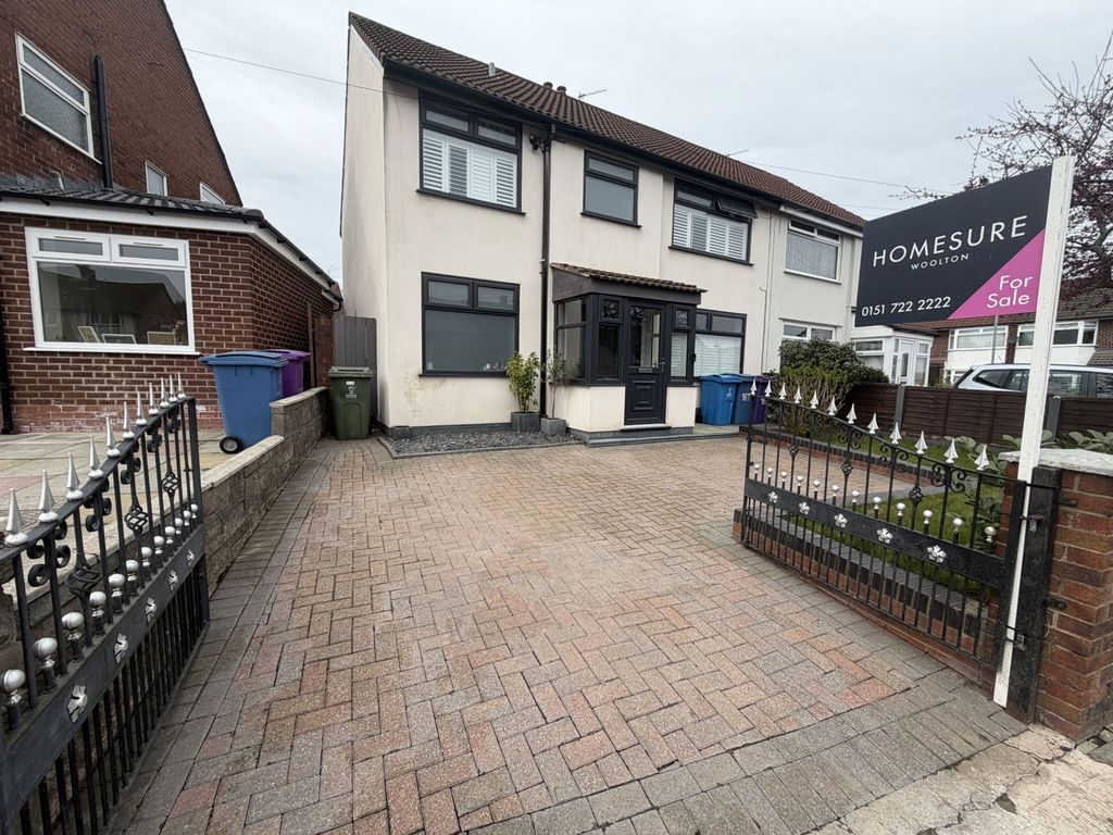 Property photo 1 of 39