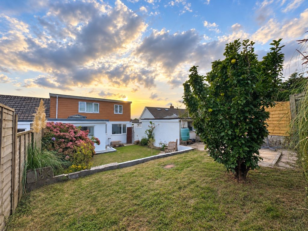 Property photo 2 of 29 5541533