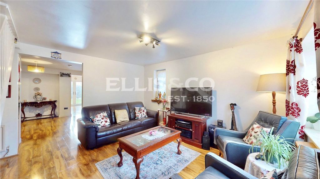 Property photo 2 of 18 Picture No. 46