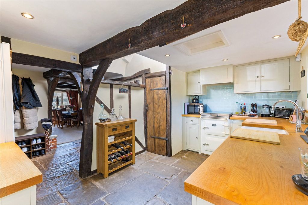 Property photo 2 of 13 Kitchen