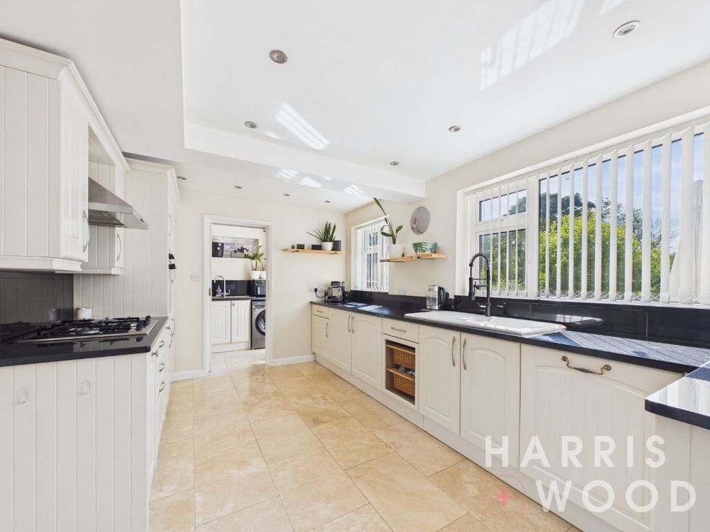 Property photo 2 of 44 5153002