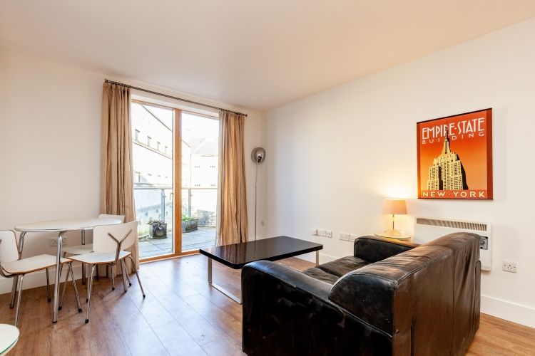 Property photo 3 of 9 269007