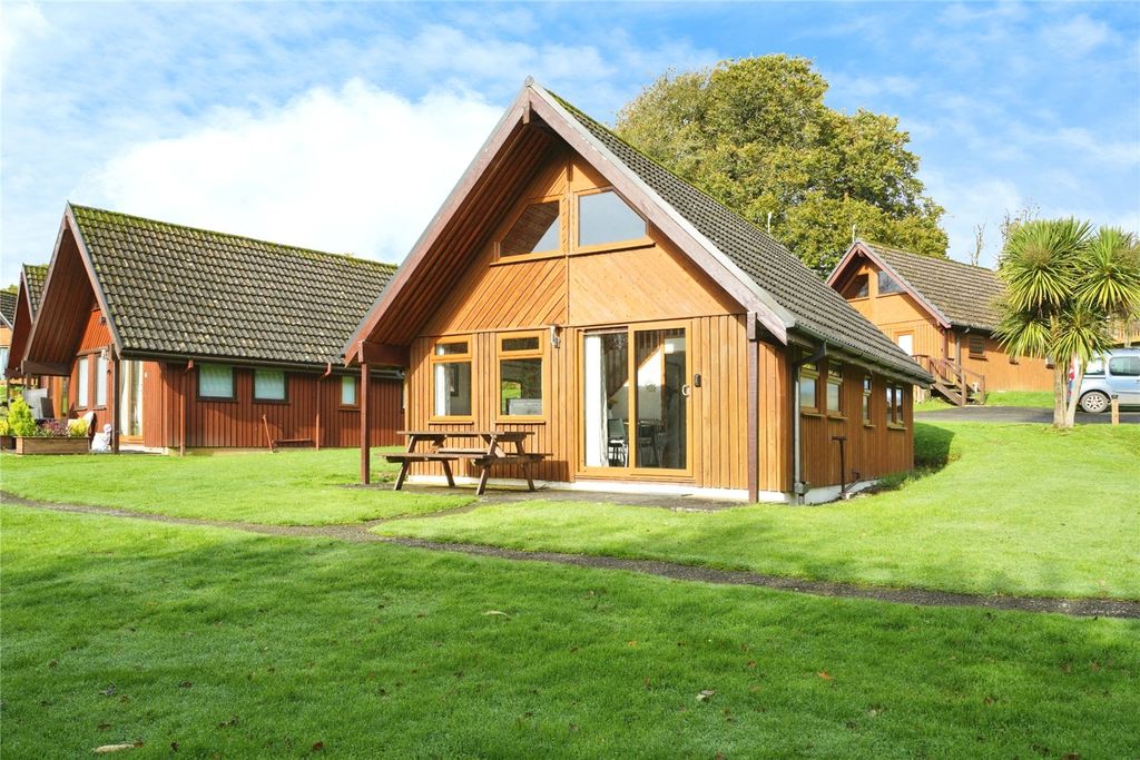 Property photo 1 of 16 Picture No. 10
