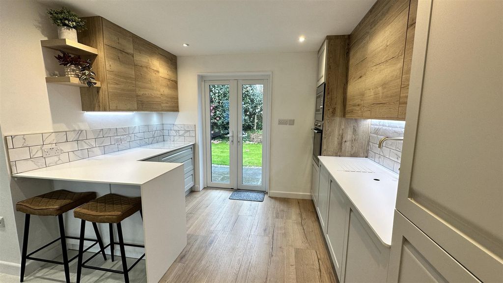 Property photo 2 of 18 20260312_115810937_Ios.Jpg