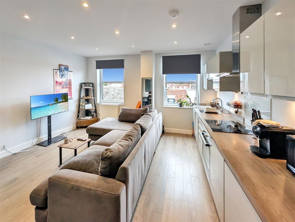 Property photo 2 of 9 Pxl_20250823_124841742Mp2.Jpg