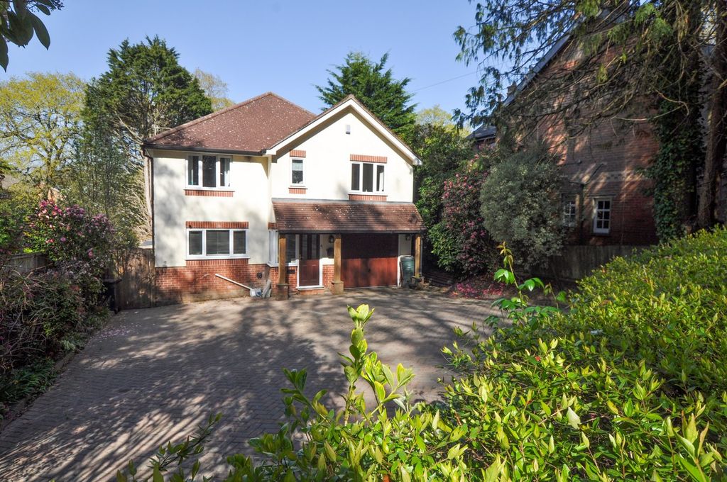Property photo 1 of 22
