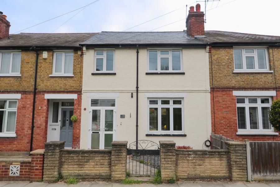 Property photo 1 of 11