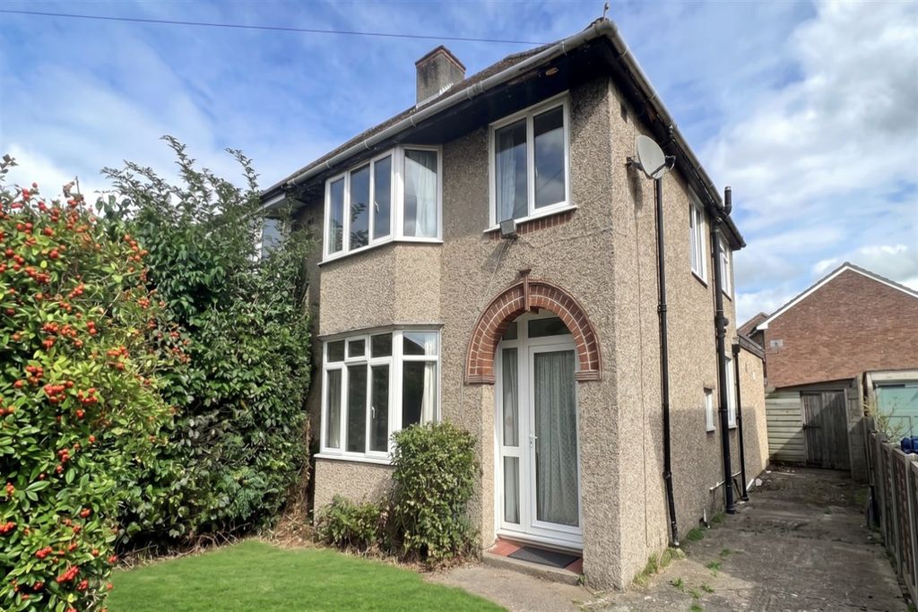 Property photo 1 of 10 (Main)