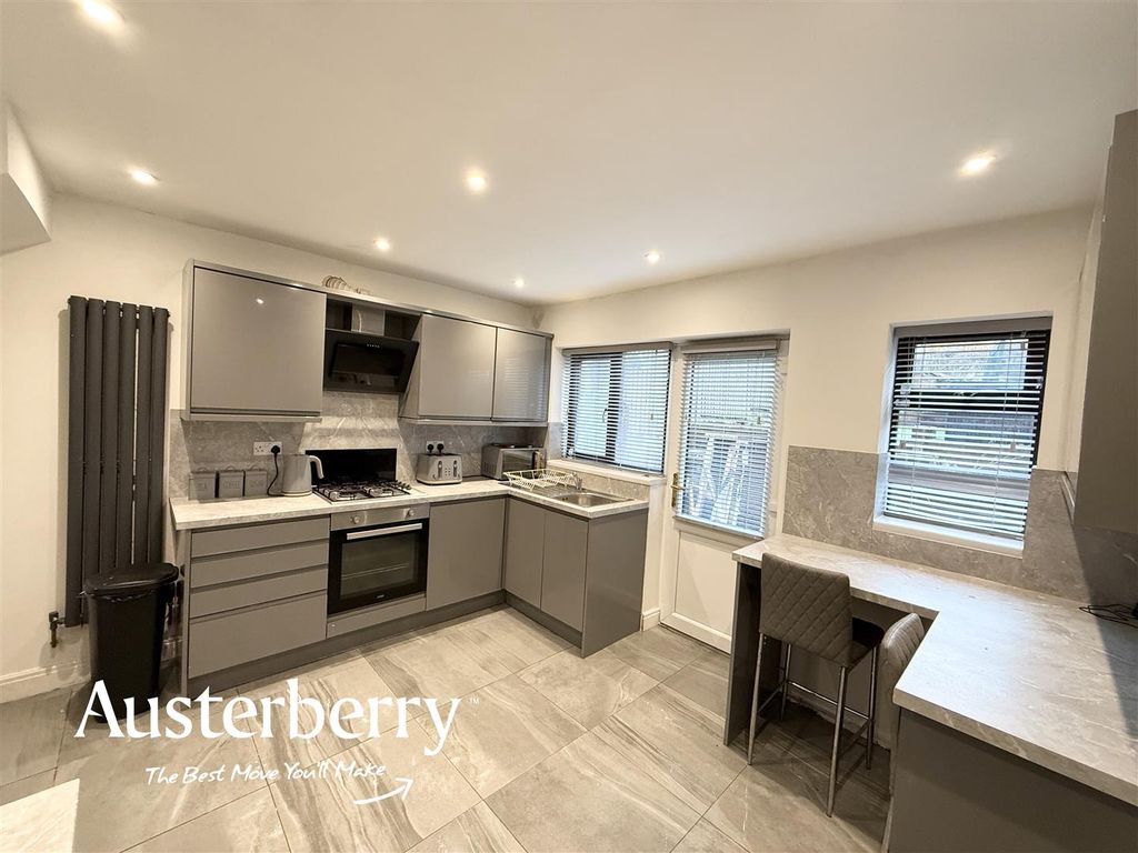 Property photo 2 of 19 Img_3135.Jpg