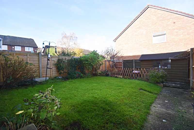 Property photo 3 of 12 Photo 6