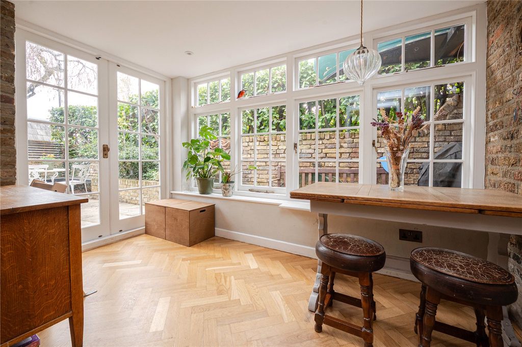 Property photo 3 of 20 Picture No. 8