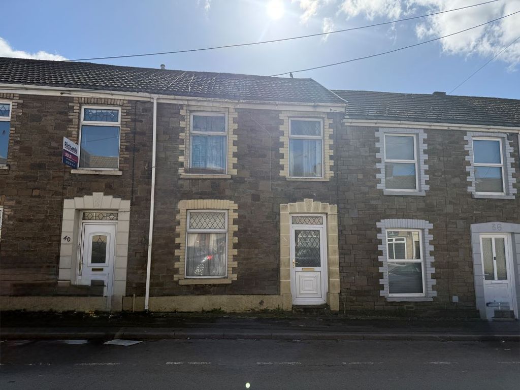 Property photo 1 of 13