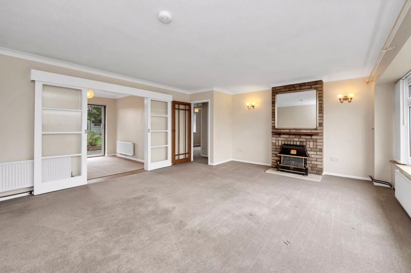 Property photo 3 of 20 Sitting Room