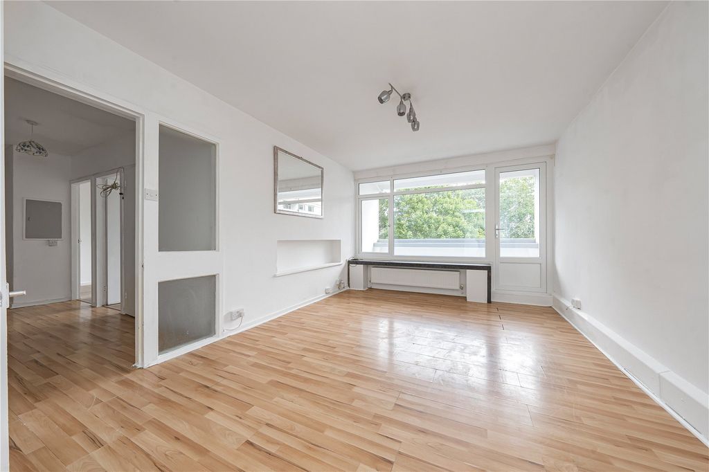 Property photo 1 of 12 Picture No. 02