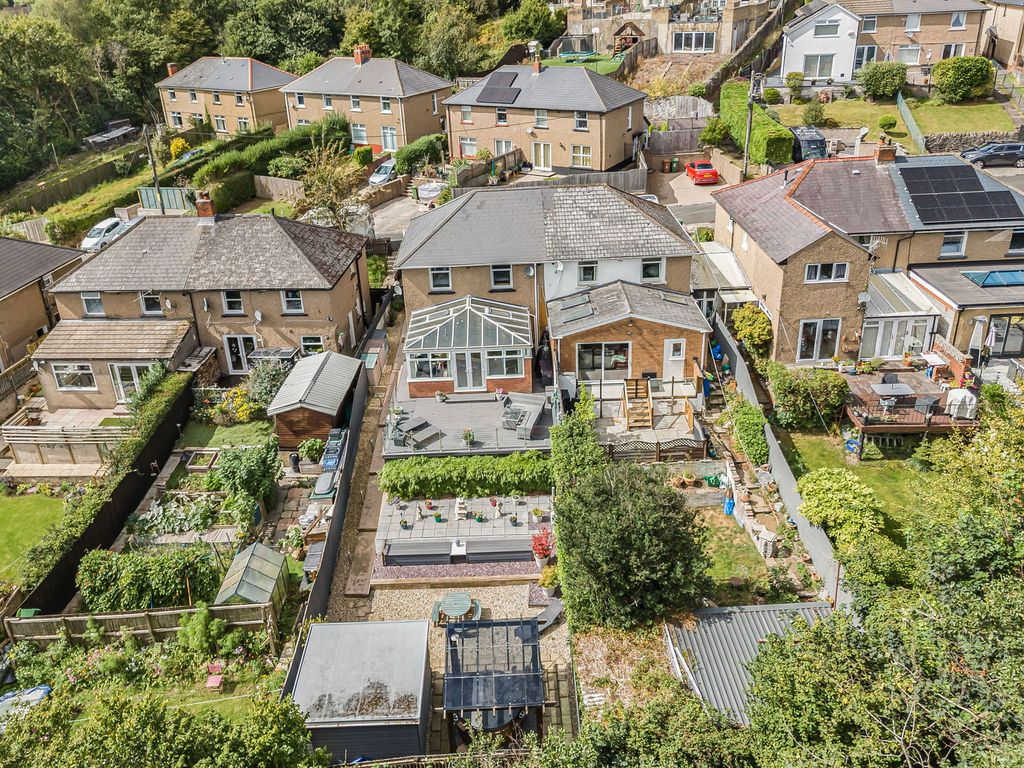 Property photo 1 of 39