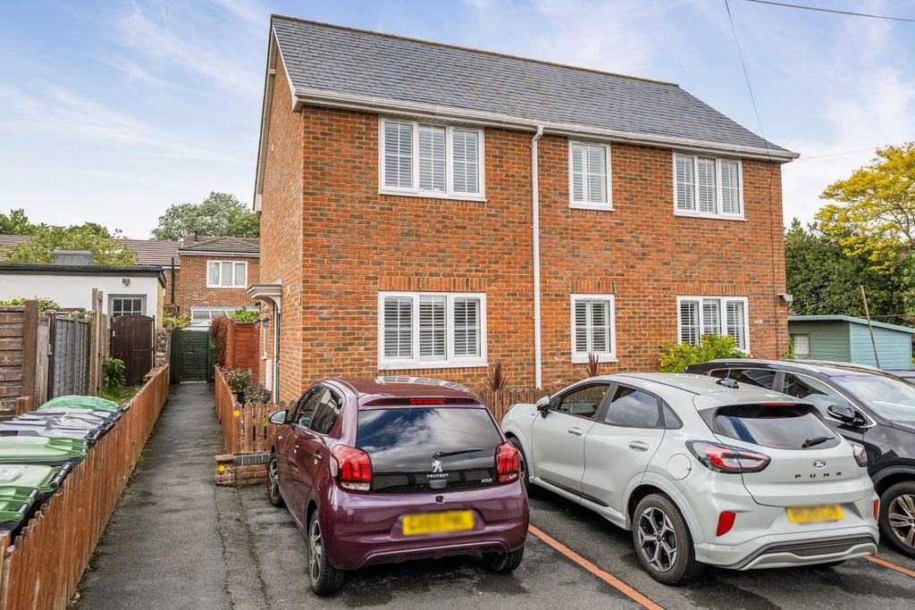 Property photo 1 of 20 1-6A0d98Efd053B-1464356-2-6A0c7Ec46c710-1.Jpg
