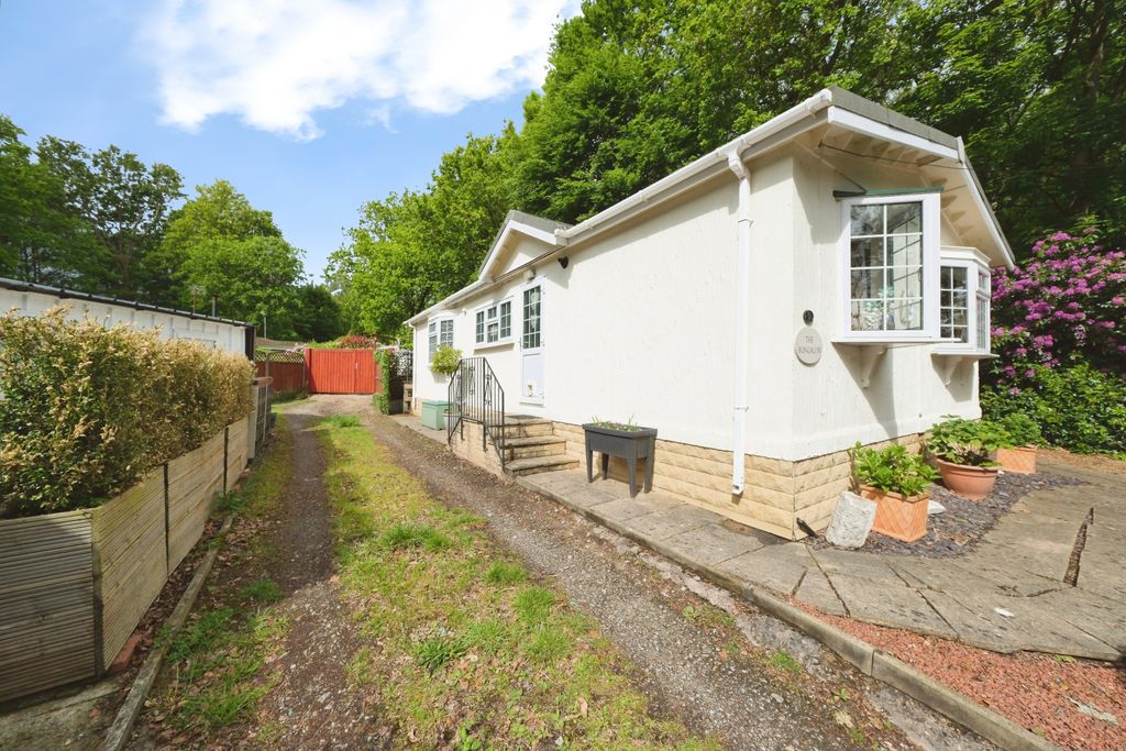 Property photo 1 of 20 Img_6445