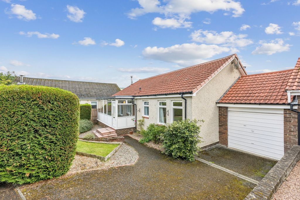 Property photo 1 of 20 Picture No. 01