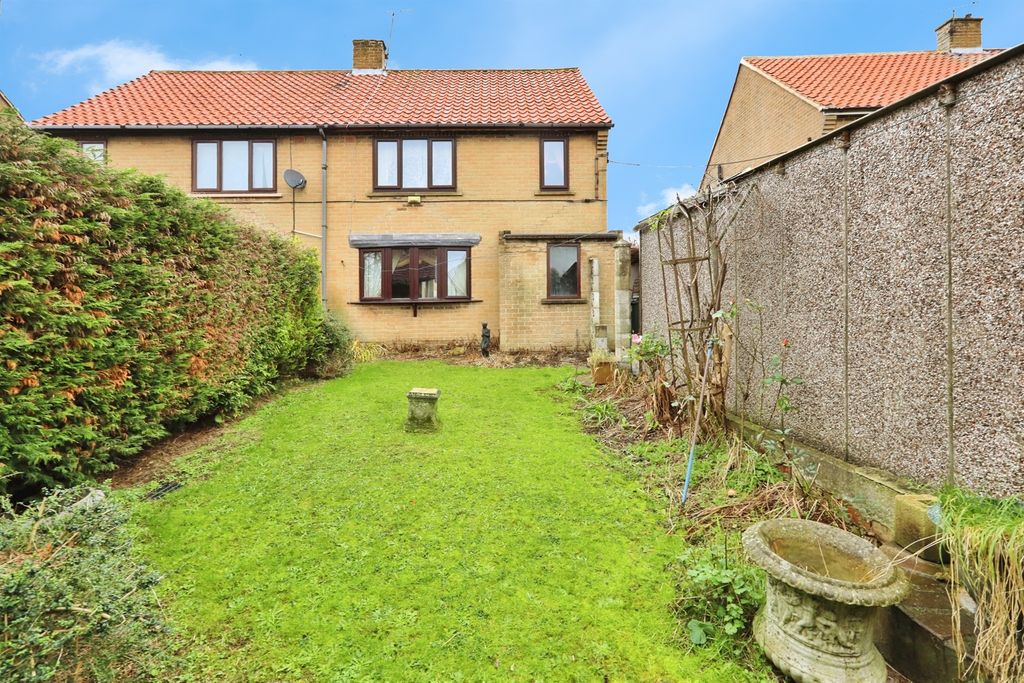 Property photo 3 of 15