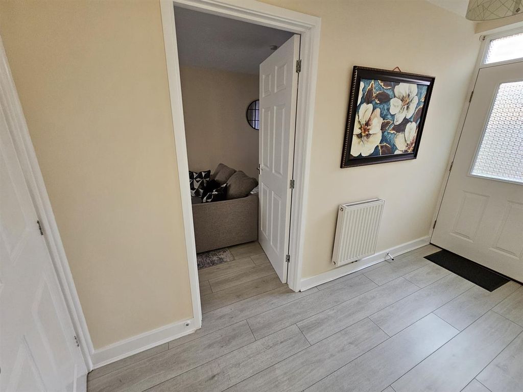 Property photo 3 of 27 Img-20251021-Wa0023.Jpg