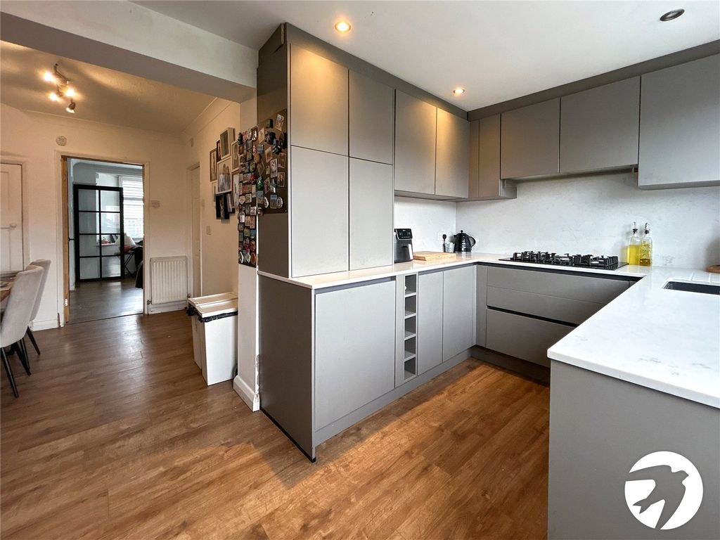 Property photo 3 of 27 Robinson Jackson