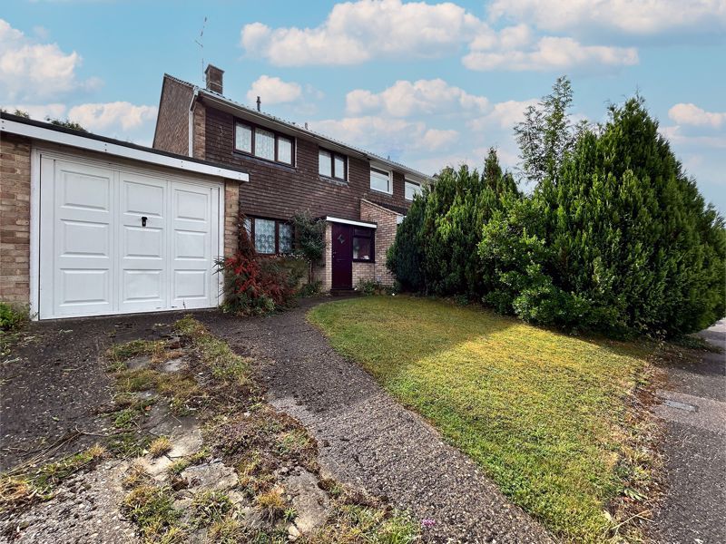 Property photo 1 of 11 Front