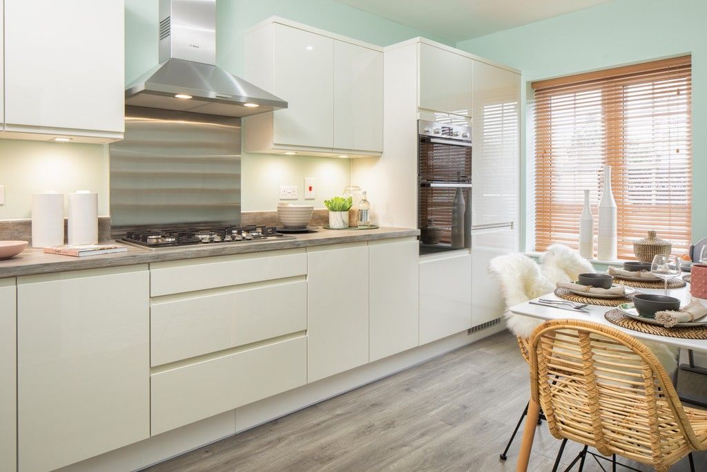 Property photo 3 of 12 Edmund Park, Kings Langley