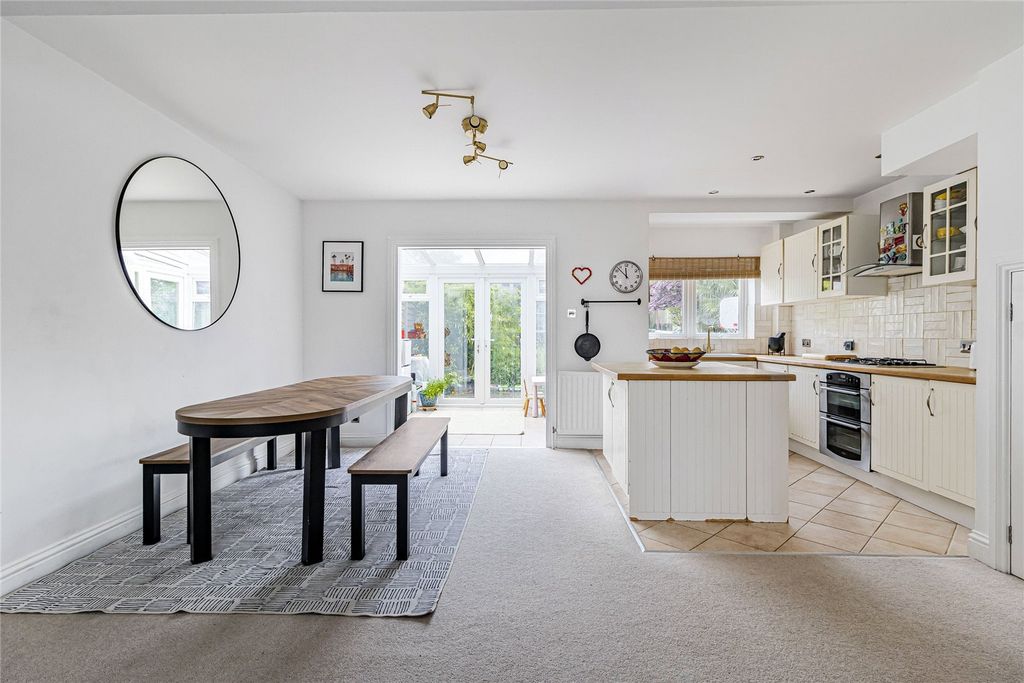Property photo 3 of 19 Lounge/Kitchen Diner